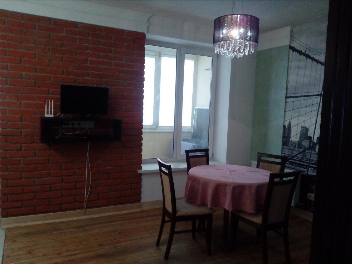 бруклінський міст.студія в центрі. * Ivano-Frankivsk